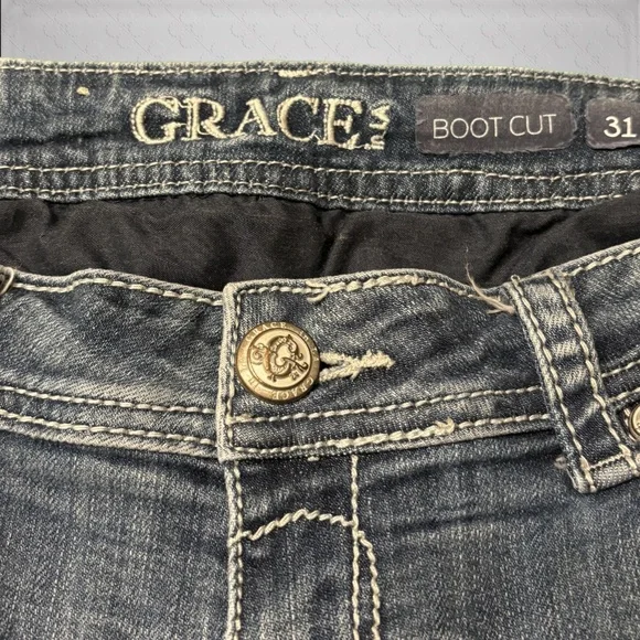 VGUC Grace In LA Boot Cut Jeans Size 31 Inseam 30.5 Rise 8 Inches - Picture 2 of 6